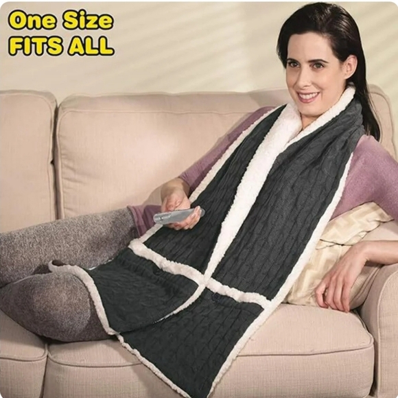 AS SEEN ON TV The Ultra Plush Blanket Scarf HUGGLE SCARF - Picture 4 of 5